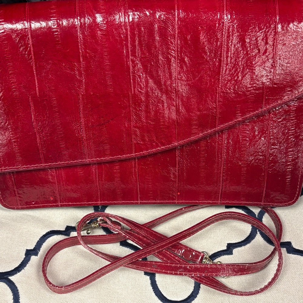 Chic Red Crossbody Bag